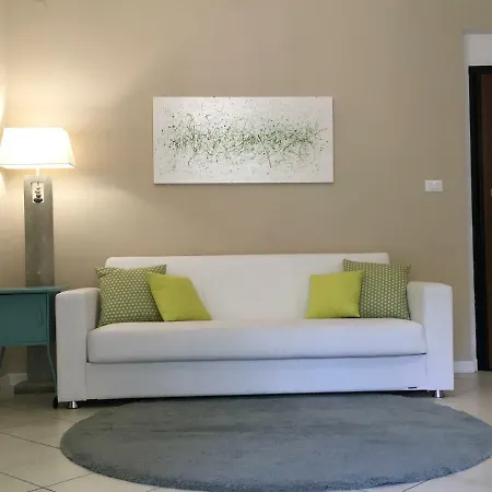 Leonardo Apartamento *